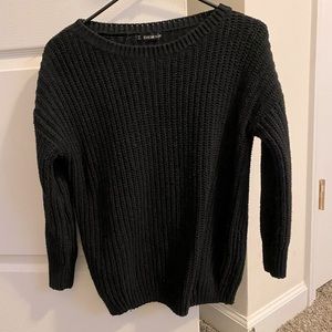 Super cute loose fit size medium sweater